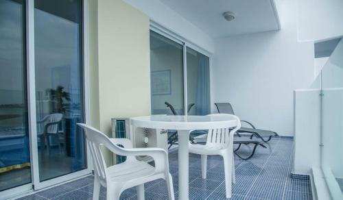Paphinia Seaview Apartments