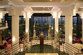 St. George Hotel Spa & Golf Beach Resort