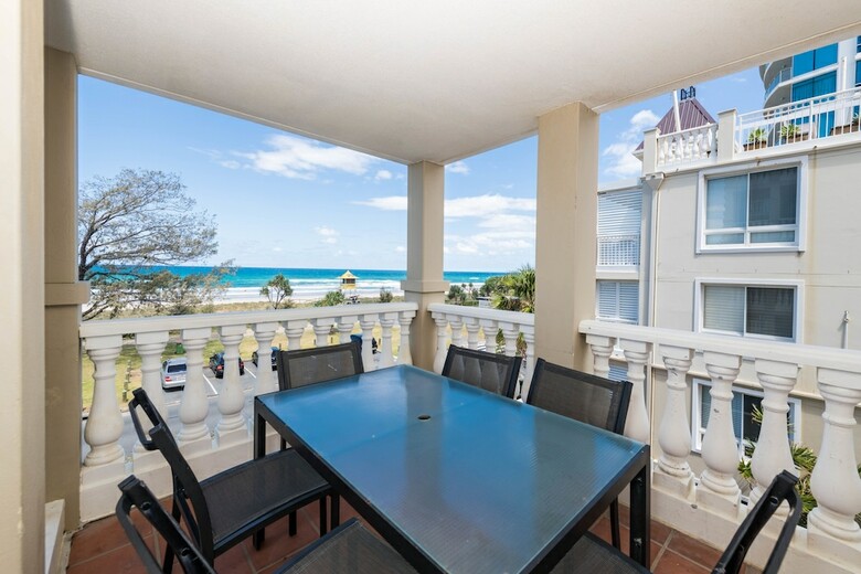 La Grande Apartments Broadbeach