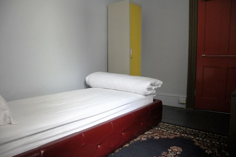 Hostal The Backpackers Imperial Hotel - Hostel
