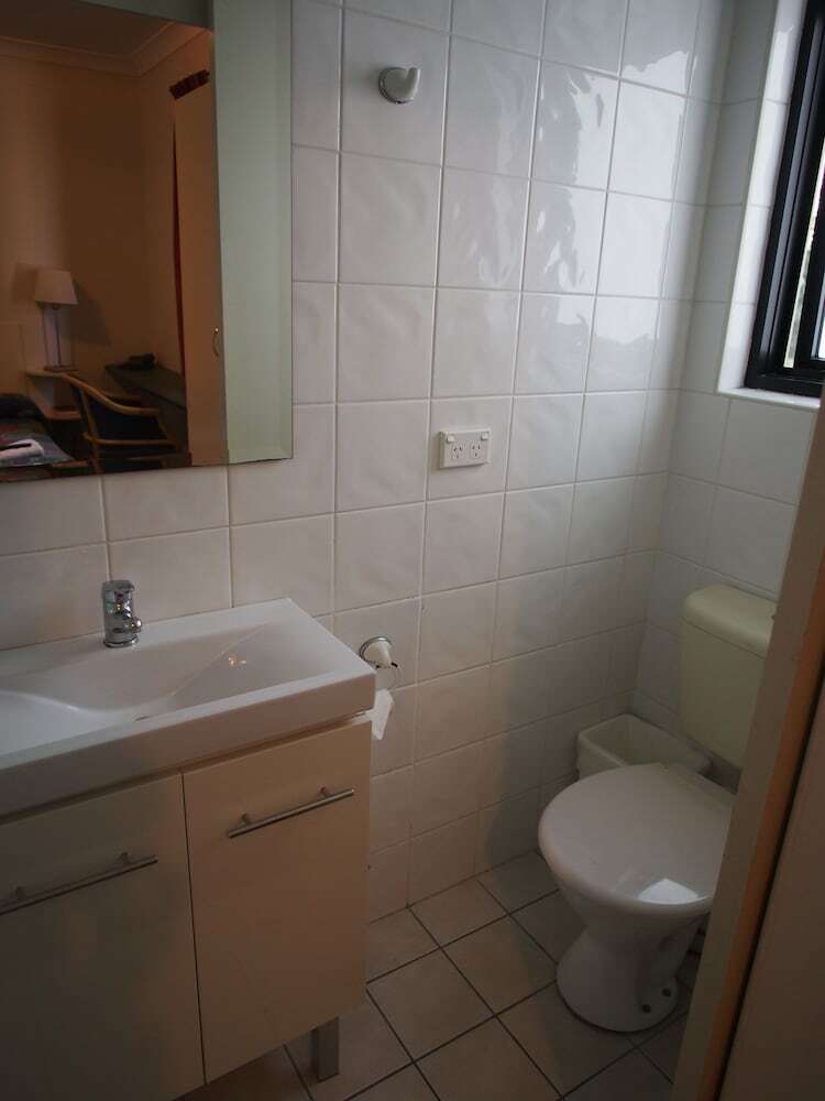 Linwood Lodge Motel
