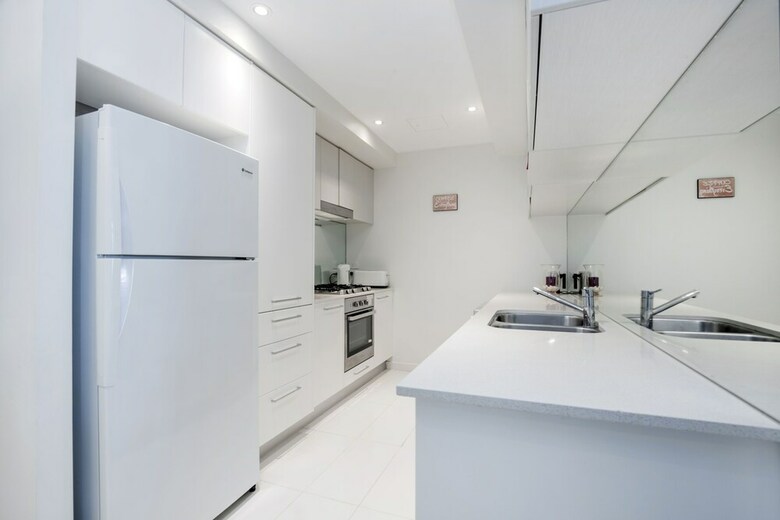 Silvershore Apartments On The Broadwater