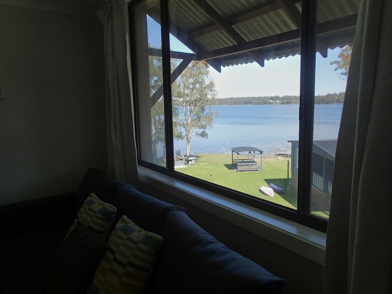 Dungowan Waterfront Apartments