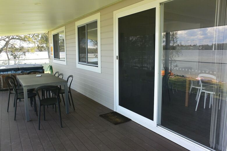 Dungowan Waterfront Apartments