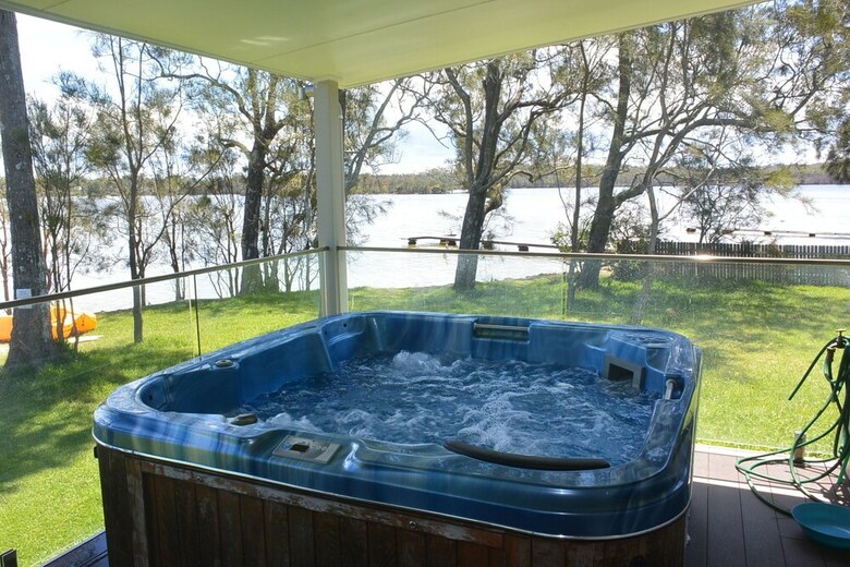 Dungowan Waterfront Apartments