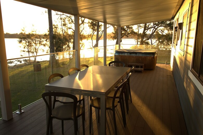 Dungowan Waterfront Apartments