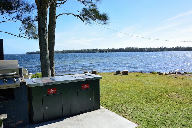 Dungowan Waterfront Apartments