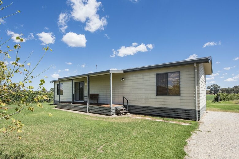 Farmers Quarters