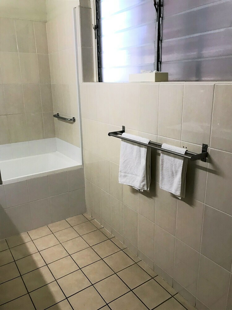 Bundaberg Coral Villa Motor Inn