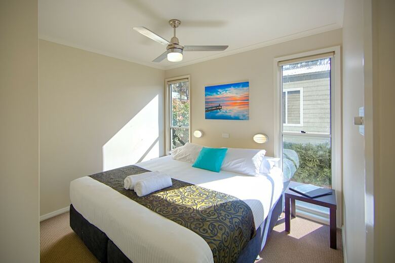 Middle Rock Holiday Resort