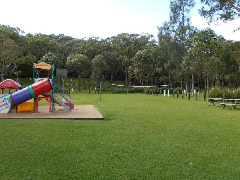 Middle Rock Holiday Resort