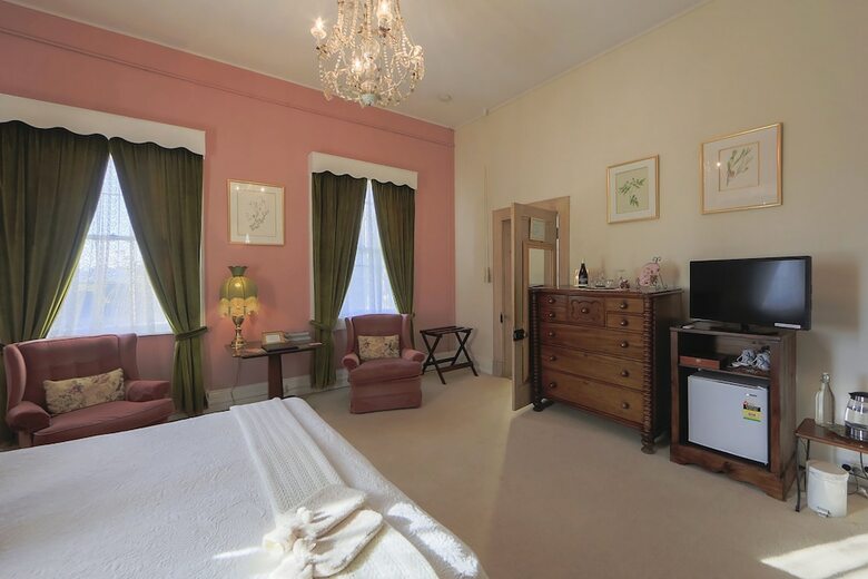 Bed & Breakfast The Racecourse Inn