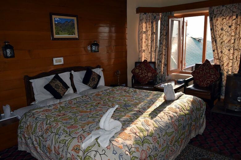 Welcome Hotel At Gulmarg