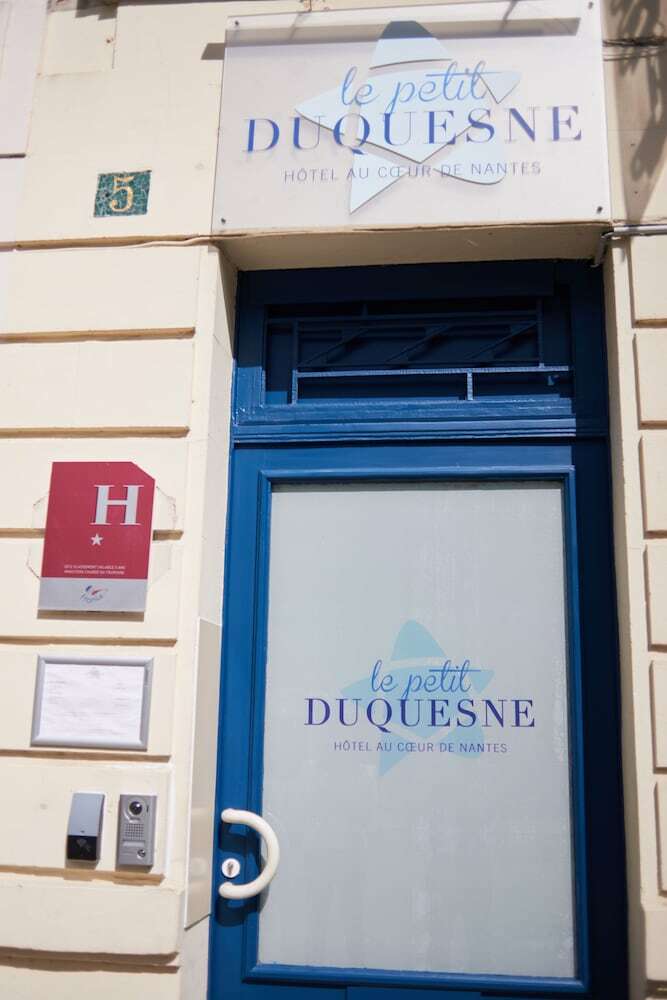 Hotel H�tel Le Petit Duquesne