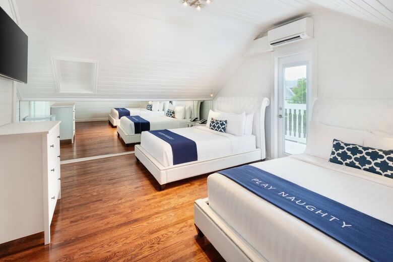 The Saint Hotel Key West, Autograph Collection