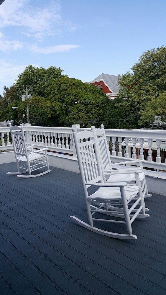 The Saint Hotel Key West, Autograph Collection