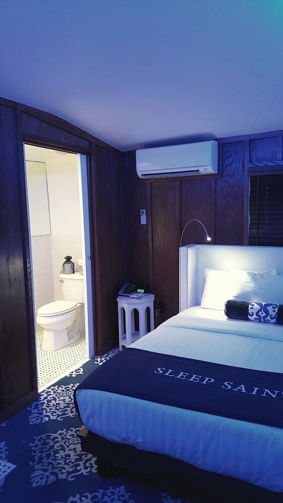 The Saint Hotel Key West, Autograph Collection