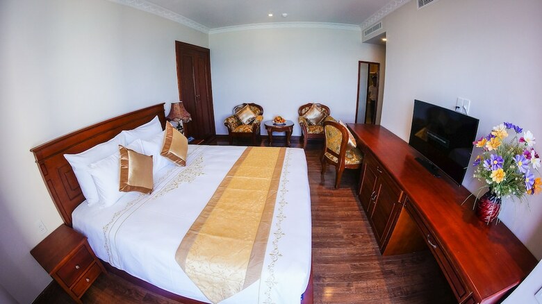 Nha Trang Palace Hotel