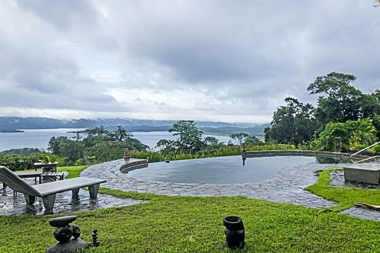 Nepenthe B&B