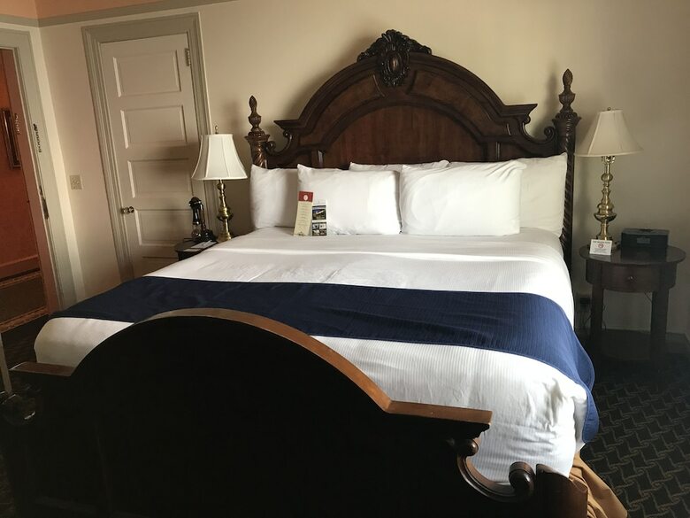 Columbia Gorge Hotel And Spa