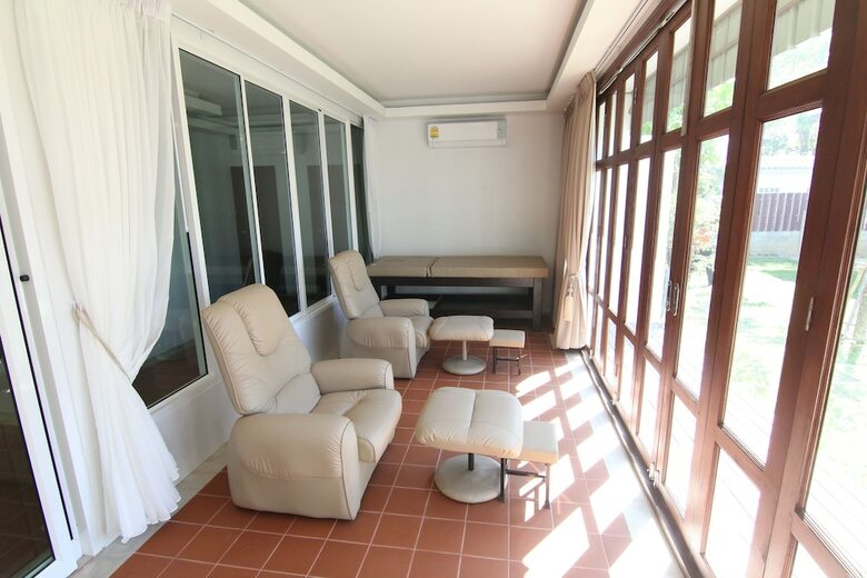Hotel Bhu Tarn Koh Chang Resort And Spa