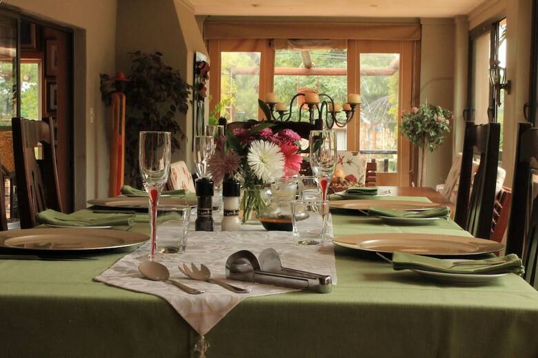 Hotel Birdsong Guest House