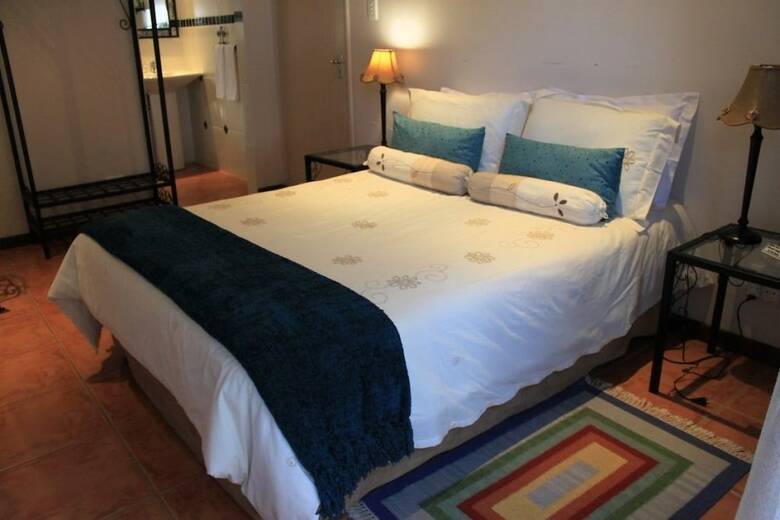 Hotel Birdsong Guest House