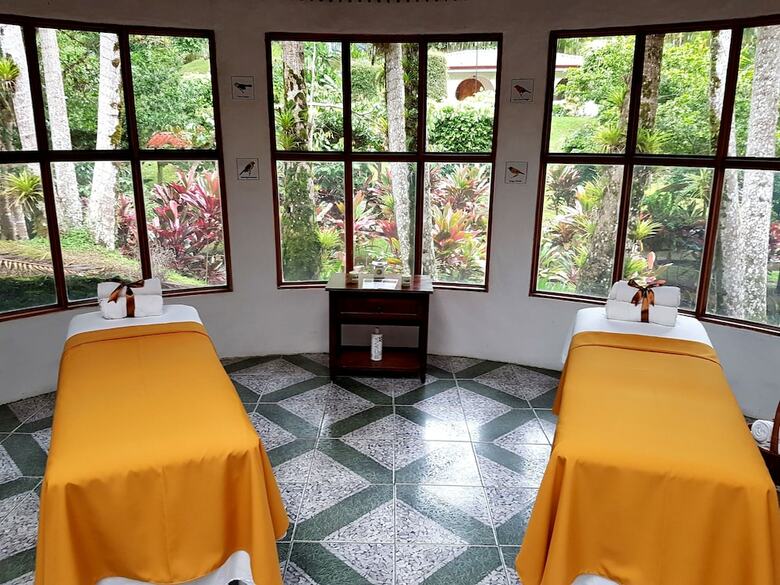 Apartamento Hotel Rio Perlas Spa And Resort
