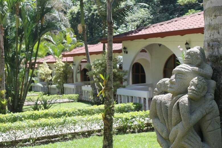 Apartamento Hotel Rio Perlas Spa And Resort