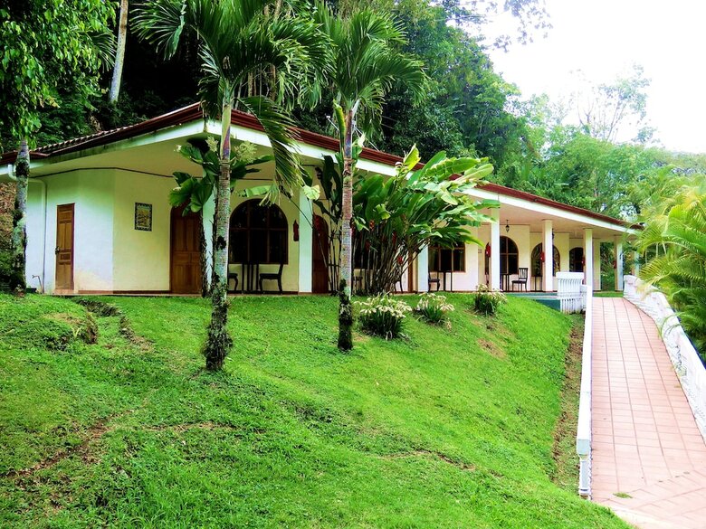 Apartamento Hotel Rio Perlas Spa And Resort