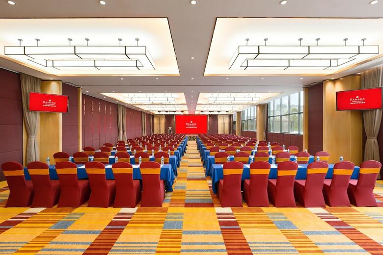 Hotel Ramada Foshan Nanhai