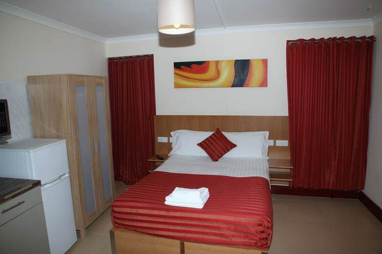 Apartamentos Grove Hotel