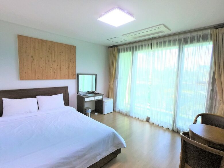 Hotel Jeju Hue Resort