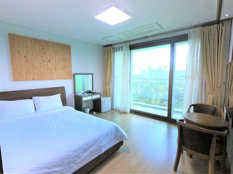 Hotel Jeju Hue Resort