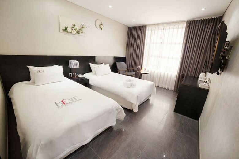 Reve Boutique Hotel