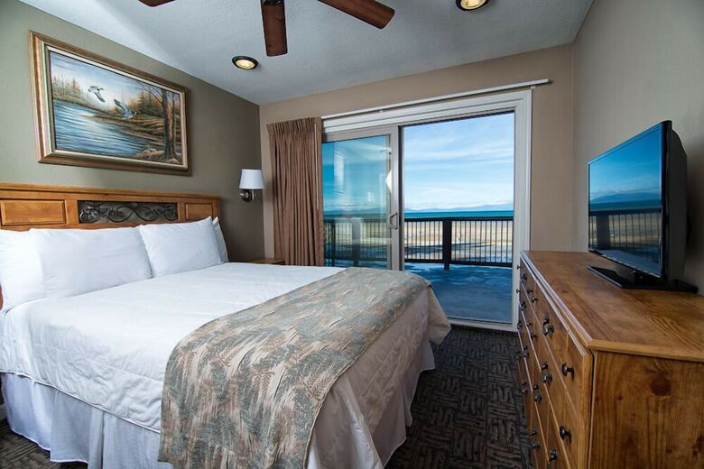 Beachcomber Inn
