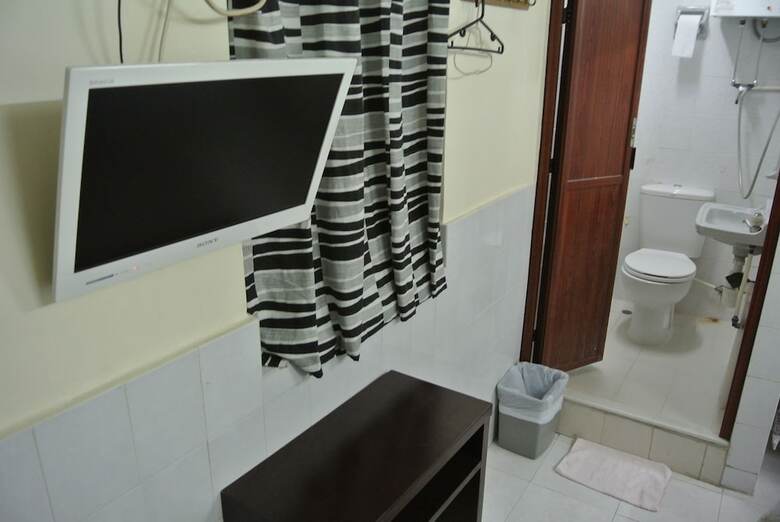 Hostal Fortunate Guest House