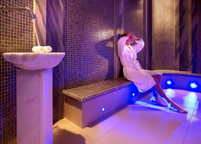 Albatros Spa & Resort Hotel