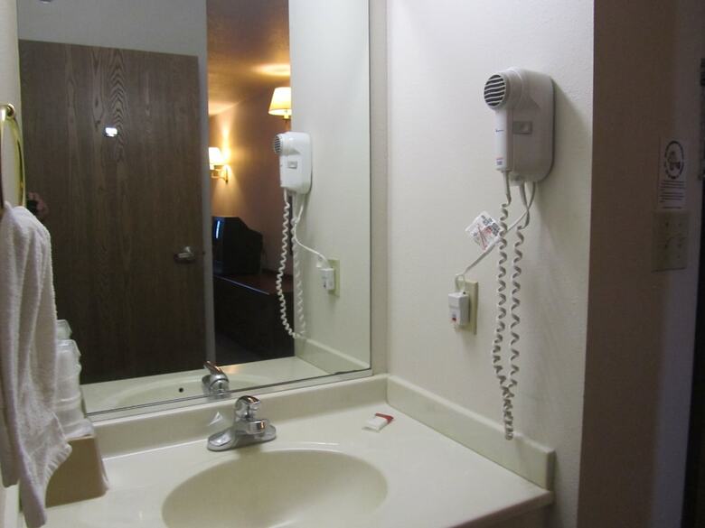 Hotel Park View Inn & Suites And Conference Center