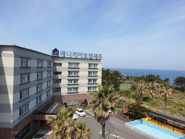 Benikea Hotel Jeju