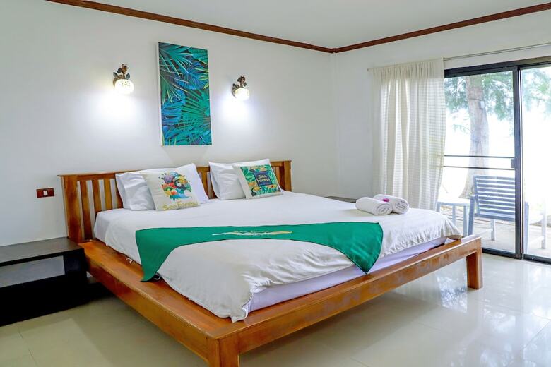 Hotel Coral Island Resort