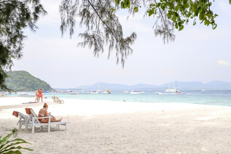 Hotel Coral Island Resort