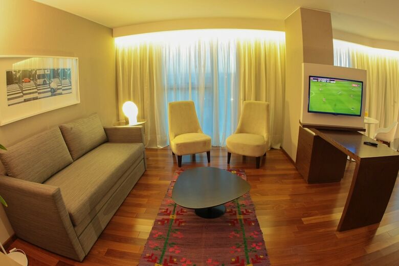 Yrigoyen 111 Hotel