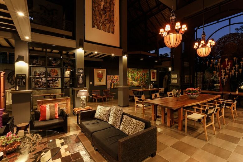 Hotel Baan Suan Residence