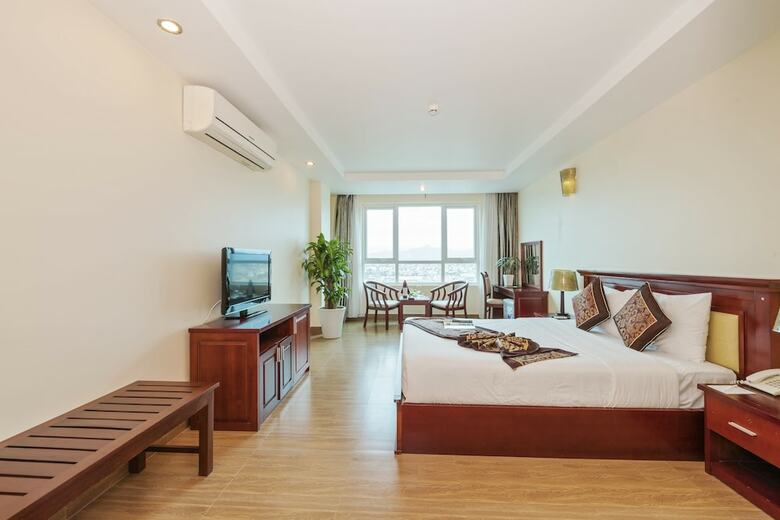 Tan Binh Hotel