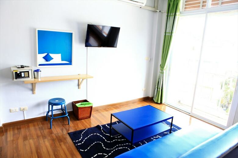 Hotel Sea Host Inn