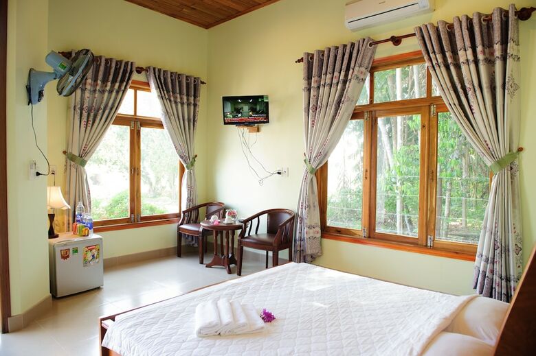 Hotel Tang Thanh Phat Resort