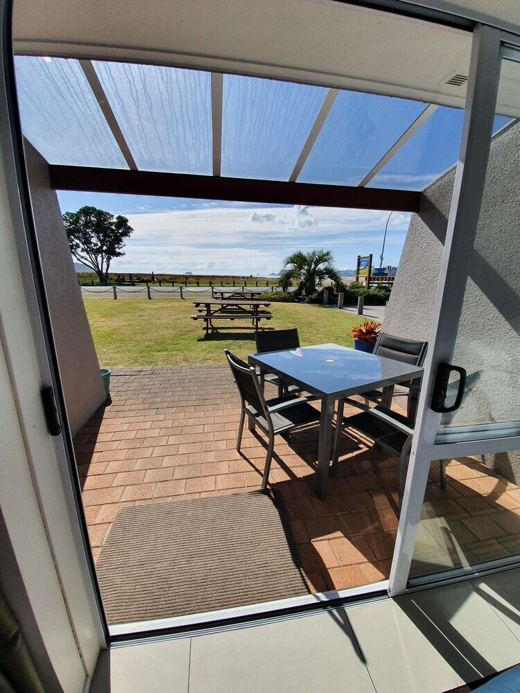 Apartamentos Bailey's At The Beach Motel