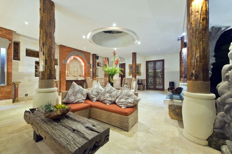 Hotel Adiwana Dara Ayu