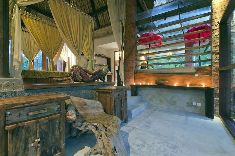 Hotel Adiwana Dara Ayu